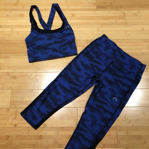 Varley Pants - VARLEY var-tech bra and capri leggings set sz XS